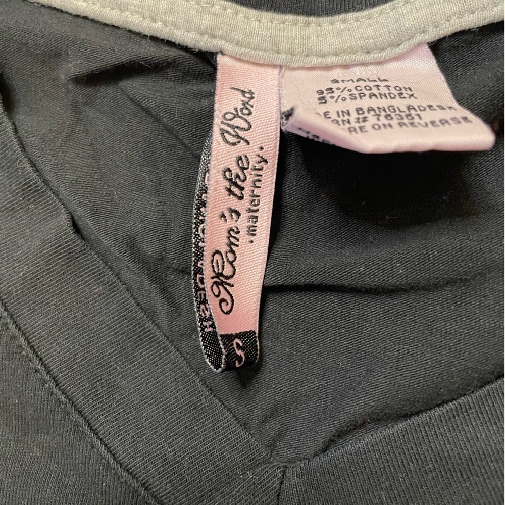 Moms the word maturinty size small v-neck black short sleeve t-shirt - Picture 6 of 6